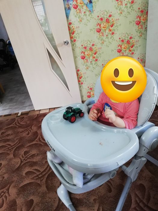 Стульчик для кормления.