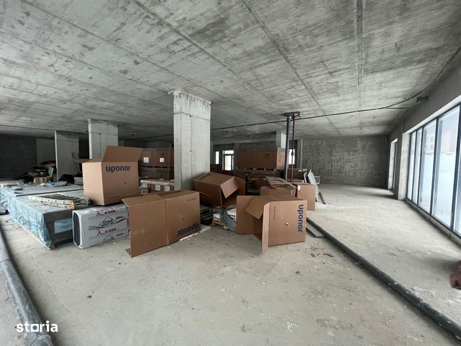Spatiu comercial  ,671 mp utili ,  intr-un nou ansamblu ANDREI MURESAN