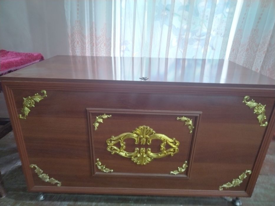 Sandiq mebelni sotaman