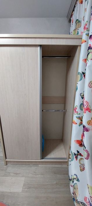 Шкаф детский вместительный