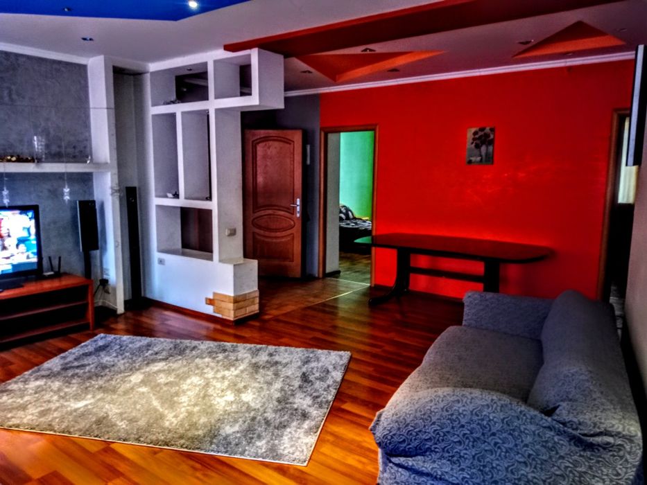 3 к.кв возле АКВАПАРКА