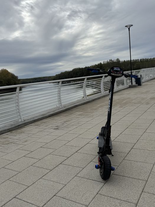 Vand trotineta electrica