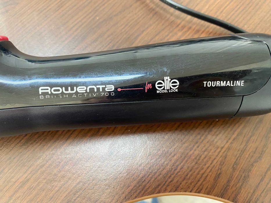 Практична Електрическа Четка за обем и оформяне на коса Rowenta