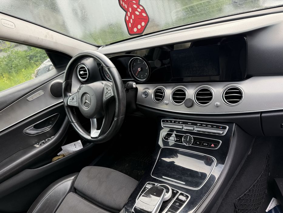Mercedes E, motor defect