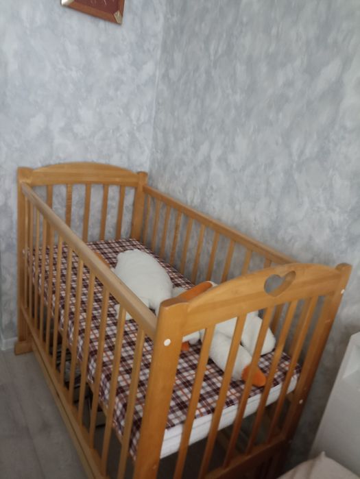 Кровать детская. Манеж