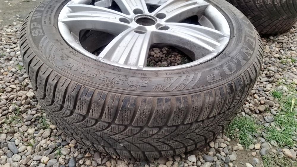 Cauciucuri de vanzare