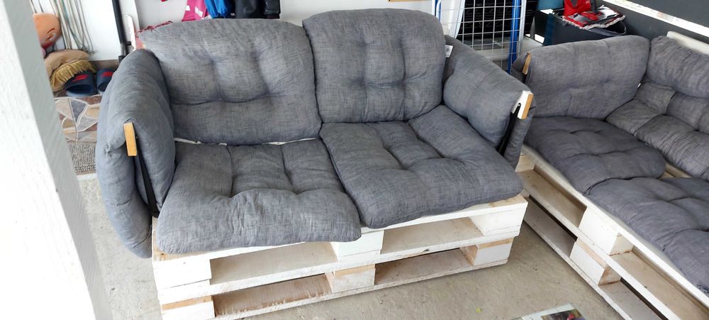 Canapea din paleti pentru gradina