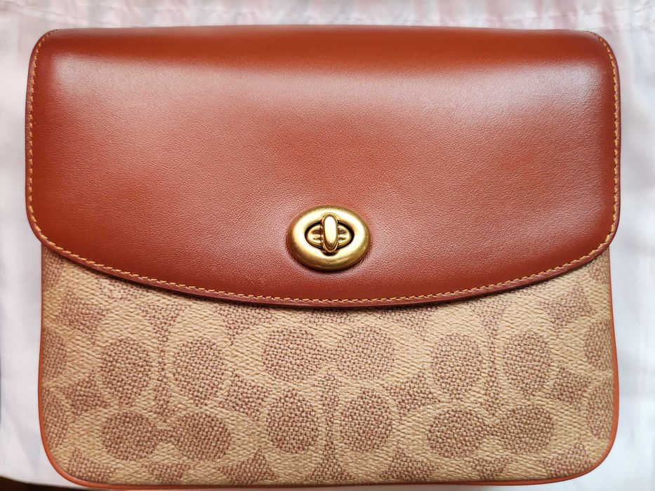 Чанта Coach Cassie 19