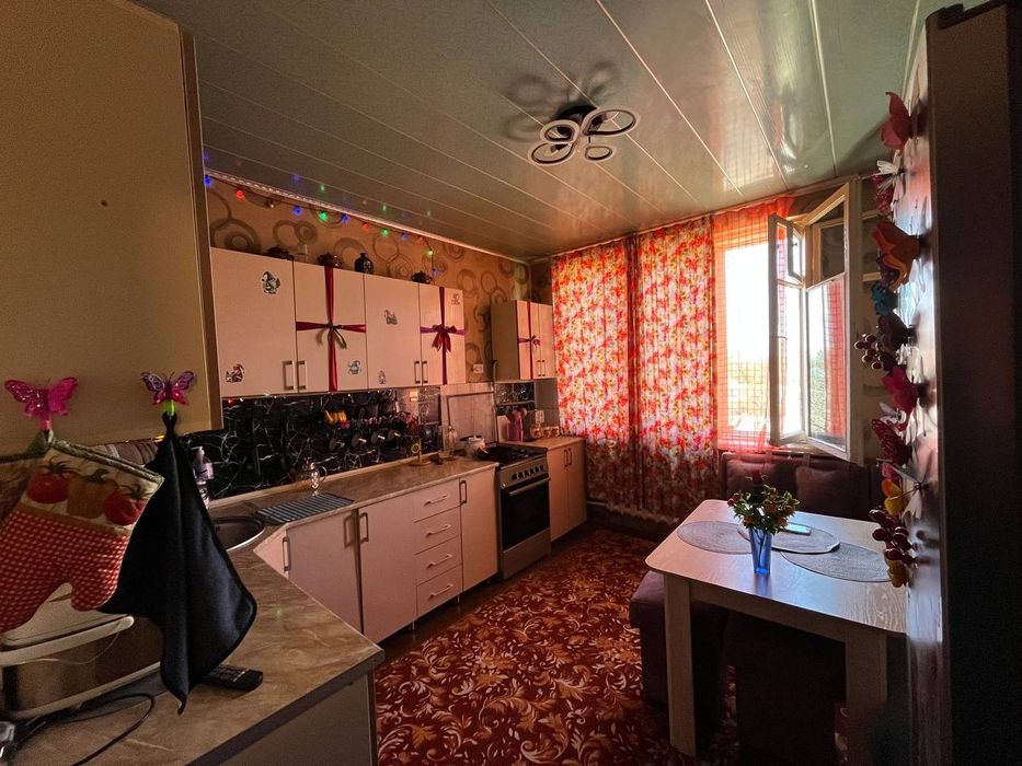 Продается квартира с мебелью. Второй микрорайон