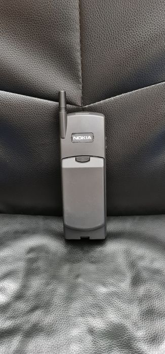 Nokia 8110  retea orange sau digi !