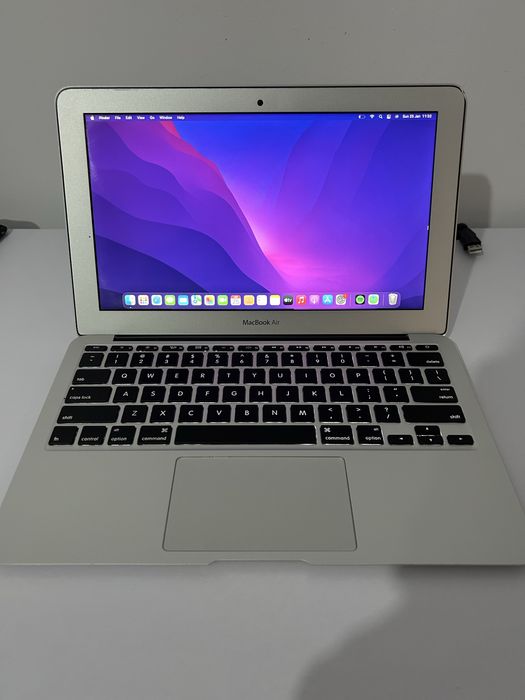 MacBook Air i5 Early 2015