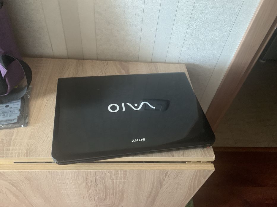 Продам рабочий ноутбук