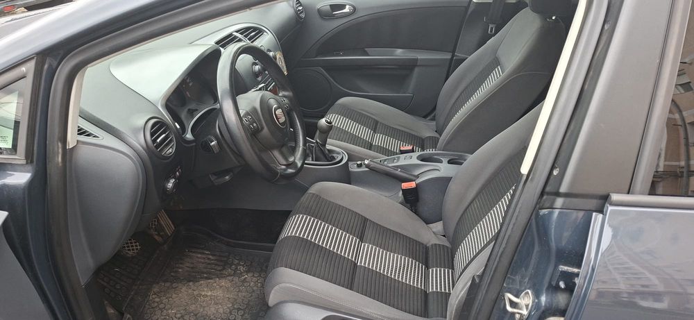 SEAT Leon 2009 — imagine 4