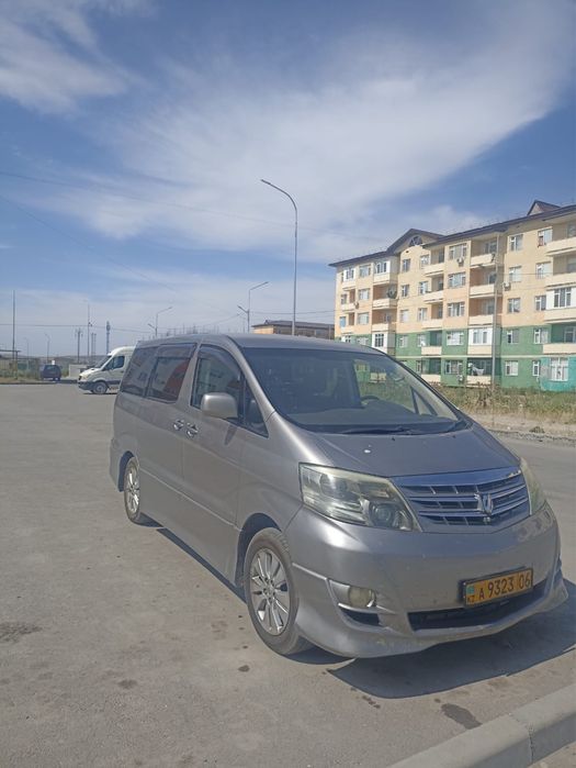 Аренда авто Toyota Alphard