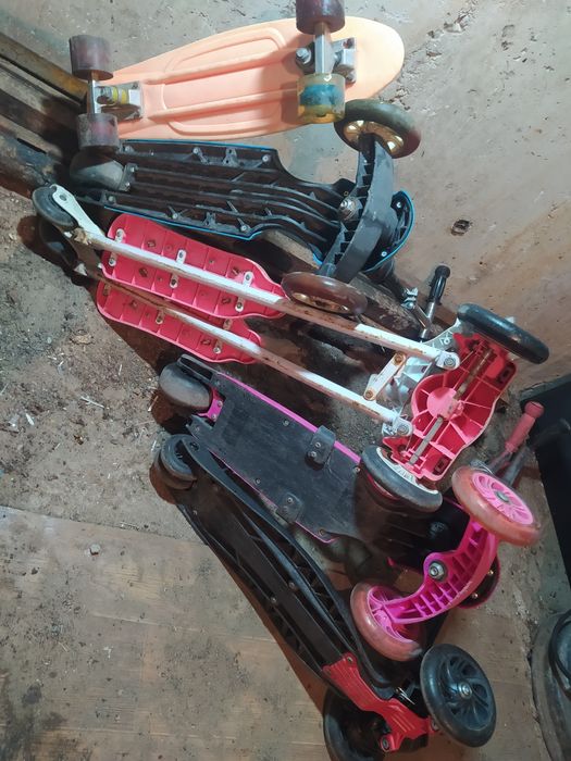 Самокаты и пениборт.