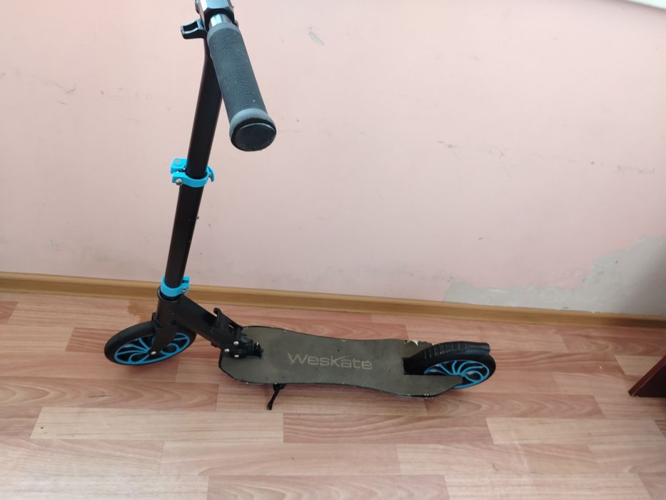 Продам самокат westkate