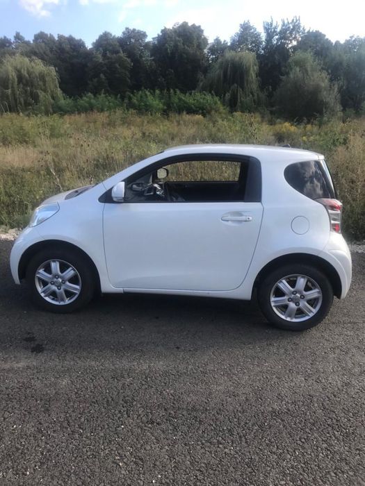 Toyota IQ cutie automata