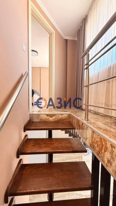На две нива апартамент с 3 спални в комплекс Vip Zone, Слънчев Бряг, България, 166 кв., цена 190 000 евро #34207528