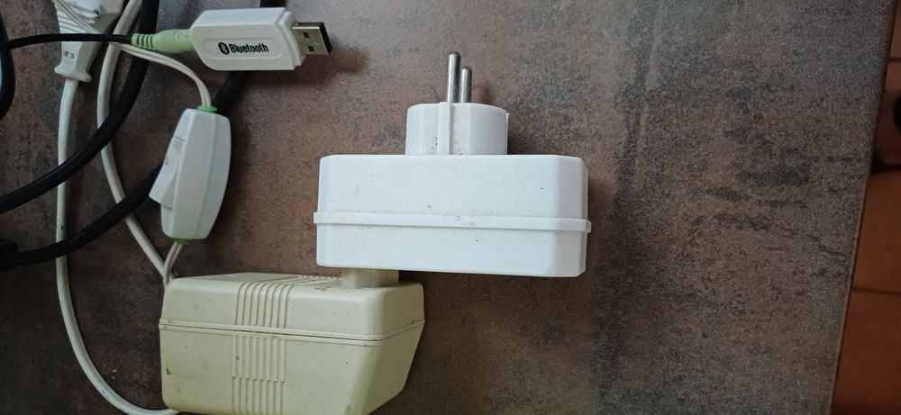 1. Sistem audio 2.1 HERU FPS 9600