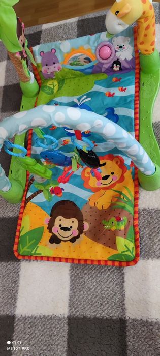 Активна гимнастика за бебе