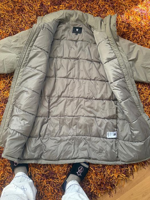 продам куртку qazaq republic