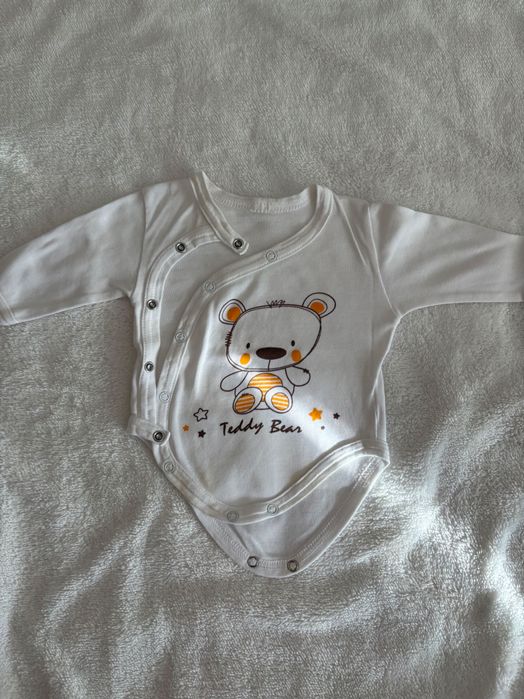 Бебешки дрехи за 0-3 месеца