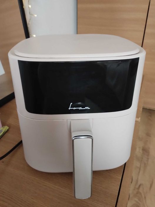 Aer fryer Fram FAF-B6CR17SQ