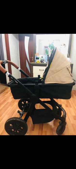 Продается коляска в хорошем состоянии
