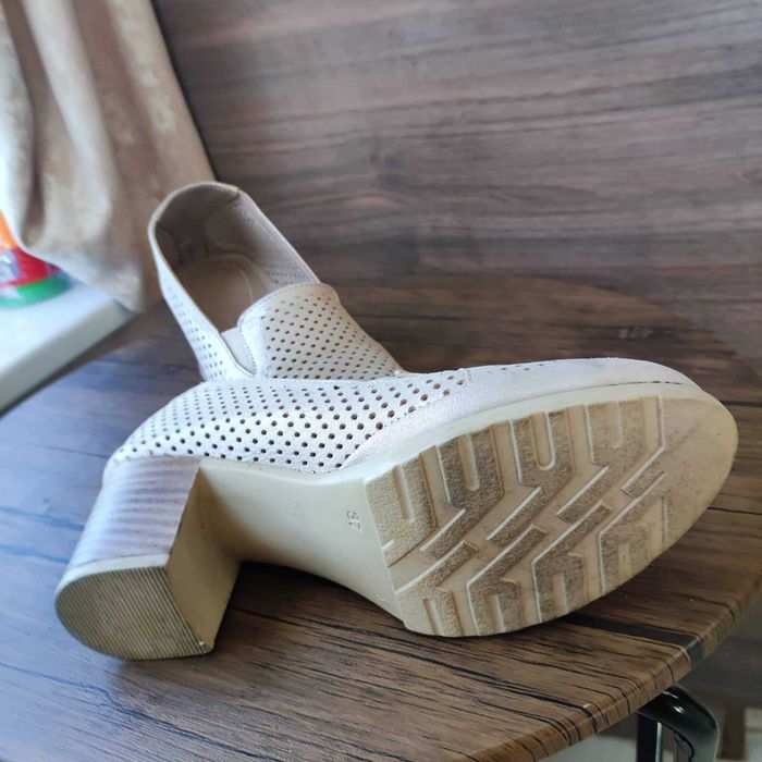 Дамски обувки естествена кожа