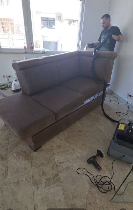 Vand canapea extensibila de la mobexpert  de 5 locuri Sector 1