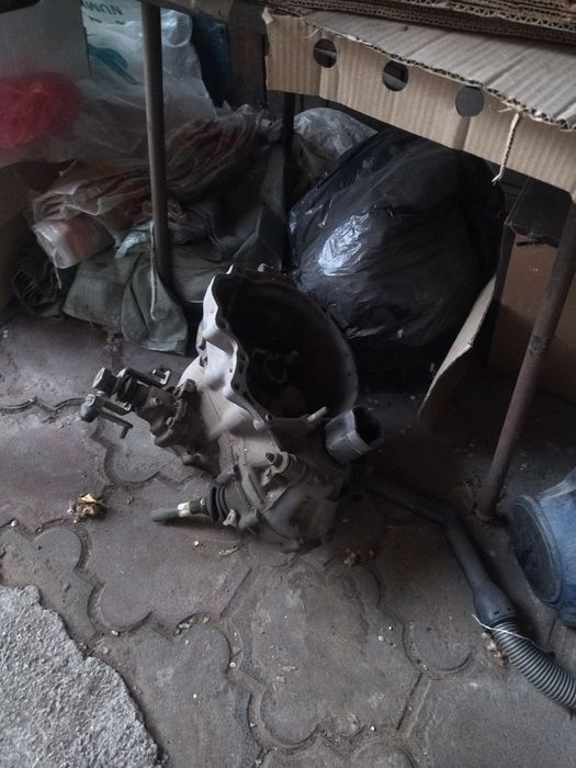 Продам коробку механика