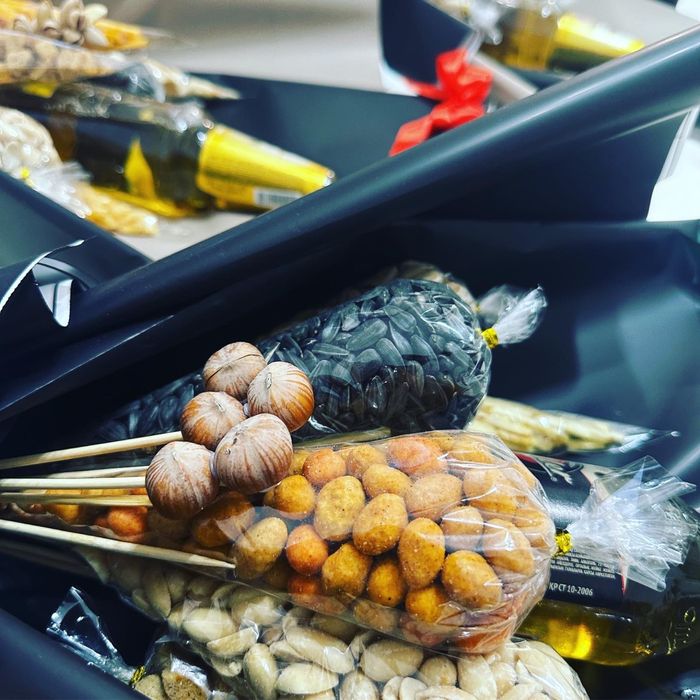 Букеты на День учителя по 10000