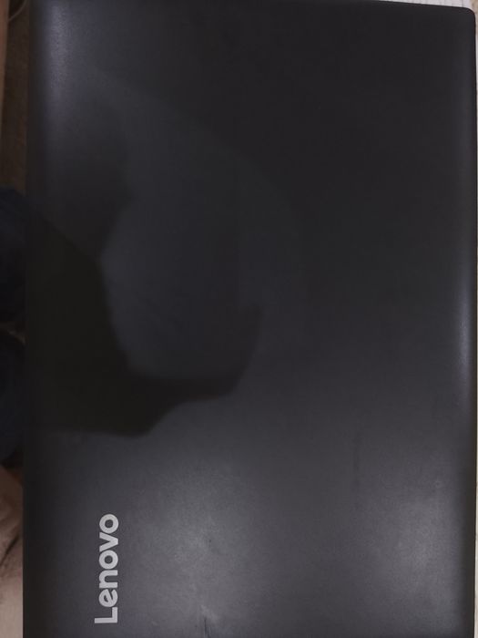 Срочно продам Леново ноутбук