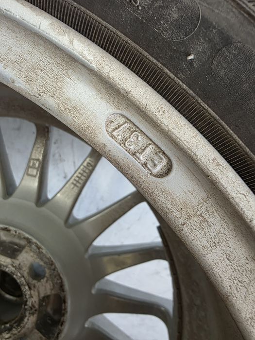 15" OZ 4x100 със зимни гуми
