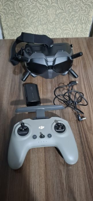 DJI Goggles V2 и DJI FPV Remote Controller 2