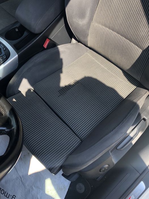 Продавам интериор от ауди А4 Б8 2009г