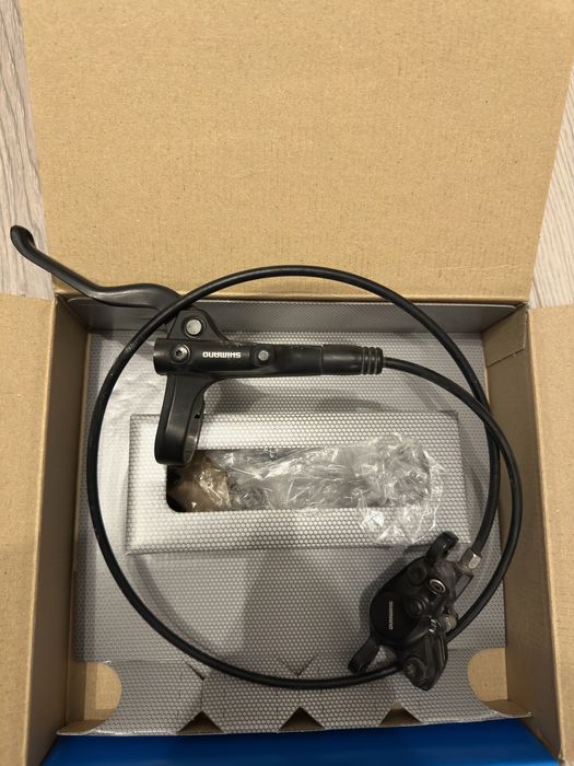 Frane shimano BL-MT200 pe disc față/spate