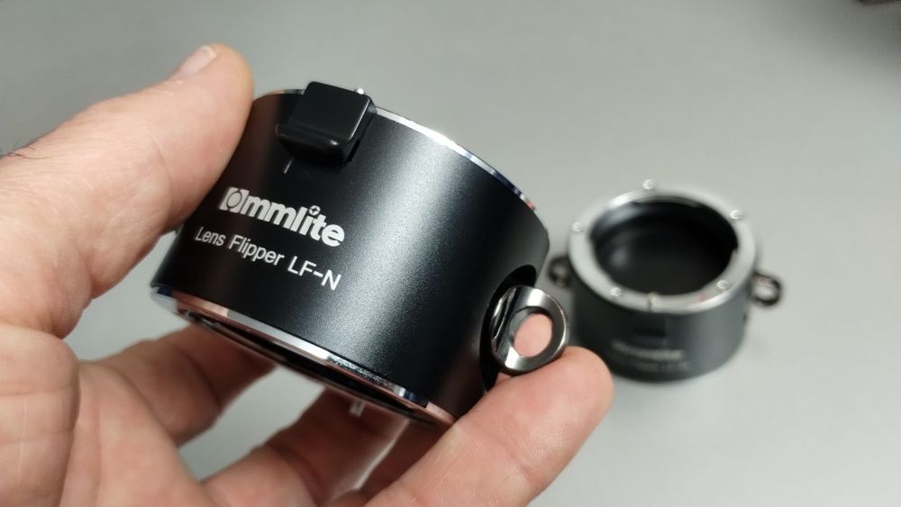 Commlite lens flipper Nikon LF-N