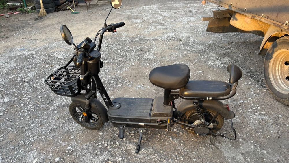 Продам электросамокат