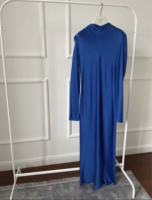 Платье massimo dutti