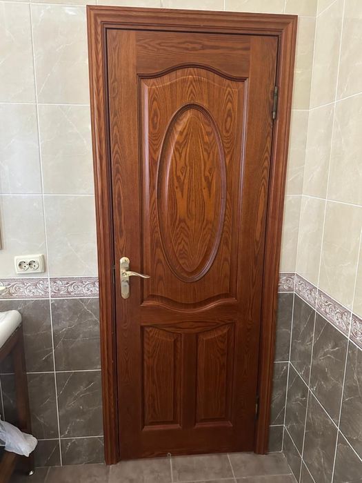 Продам двери разнообразные