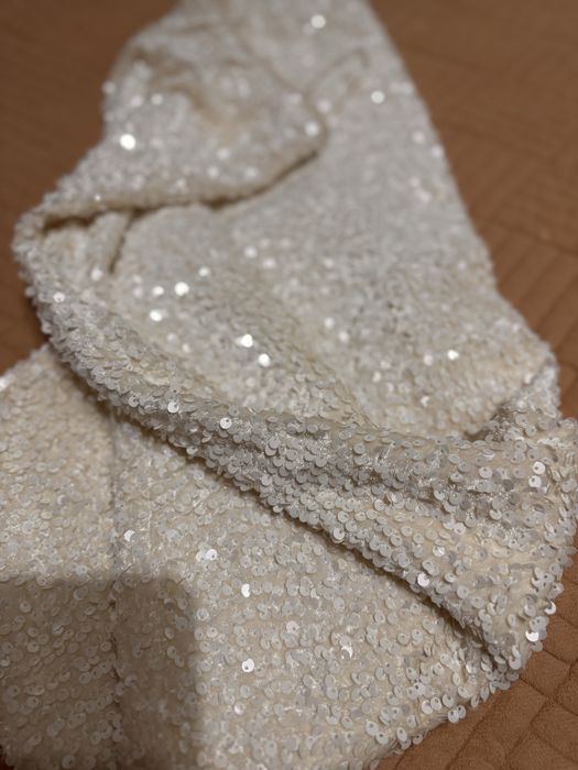 Продается юбка с паетками