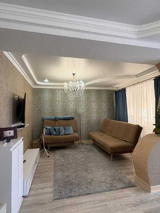 Продам 3х комн кв Батыс 63 школа