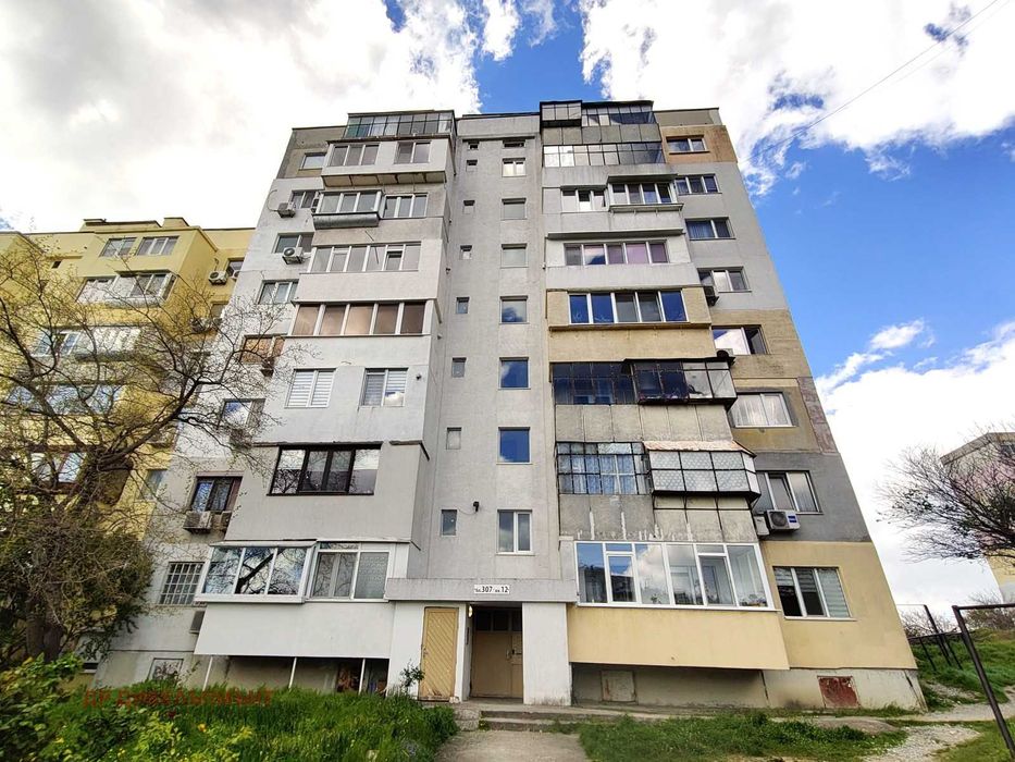 Продава се Тристаен апартамент в Варна, Владислав Варненчик - 72 кв.м за 1020 €/кв.м - Снимка #16
