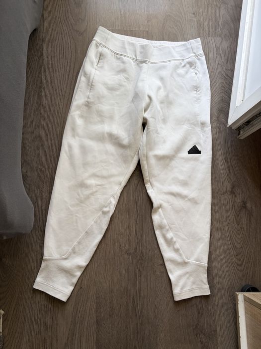 Долнище Adidas Z.N.E