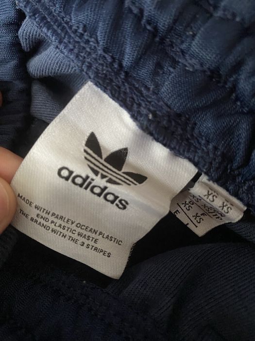 Pantaloni de trening Adidas