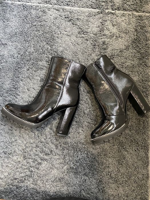 Дамски ботуши и боти 40 и 41 номер