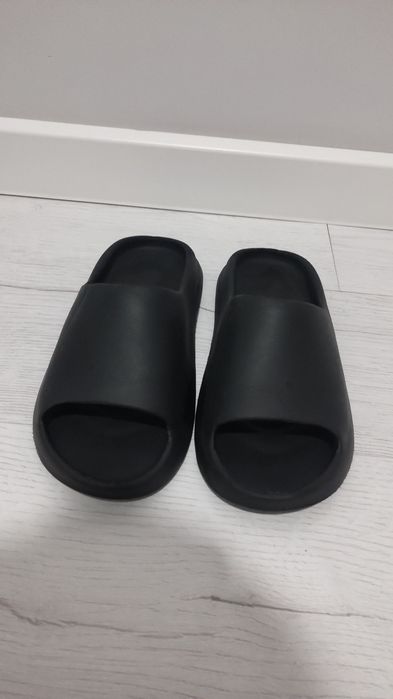 Шлепанцы для мужчин