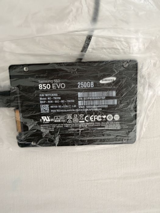 Vand componente pc dau tot pc ul pentru 1550