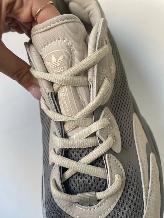 Продам adidas ozwego